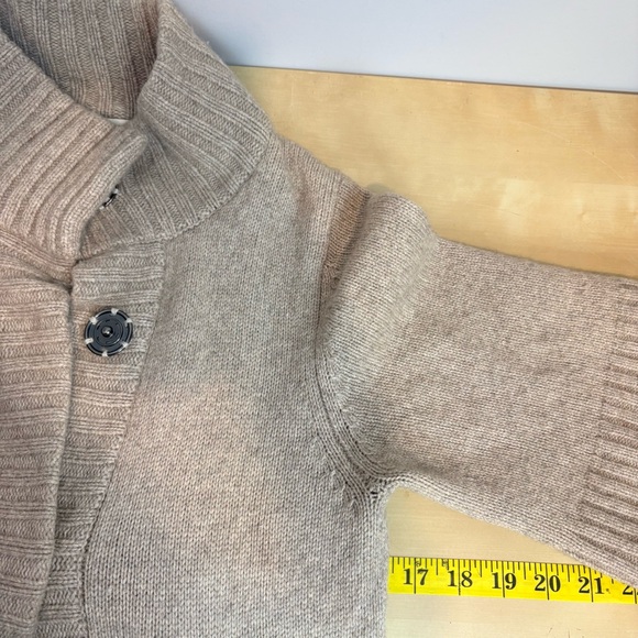 Banana Republic Lambswool Cashmere Blend Belted Cardigan - Picture 9 of 11